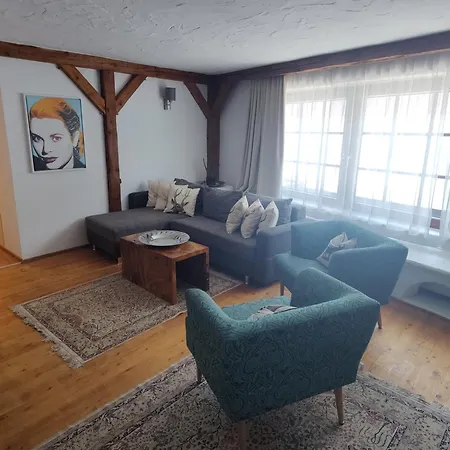 Schoenpflug Apartamento *